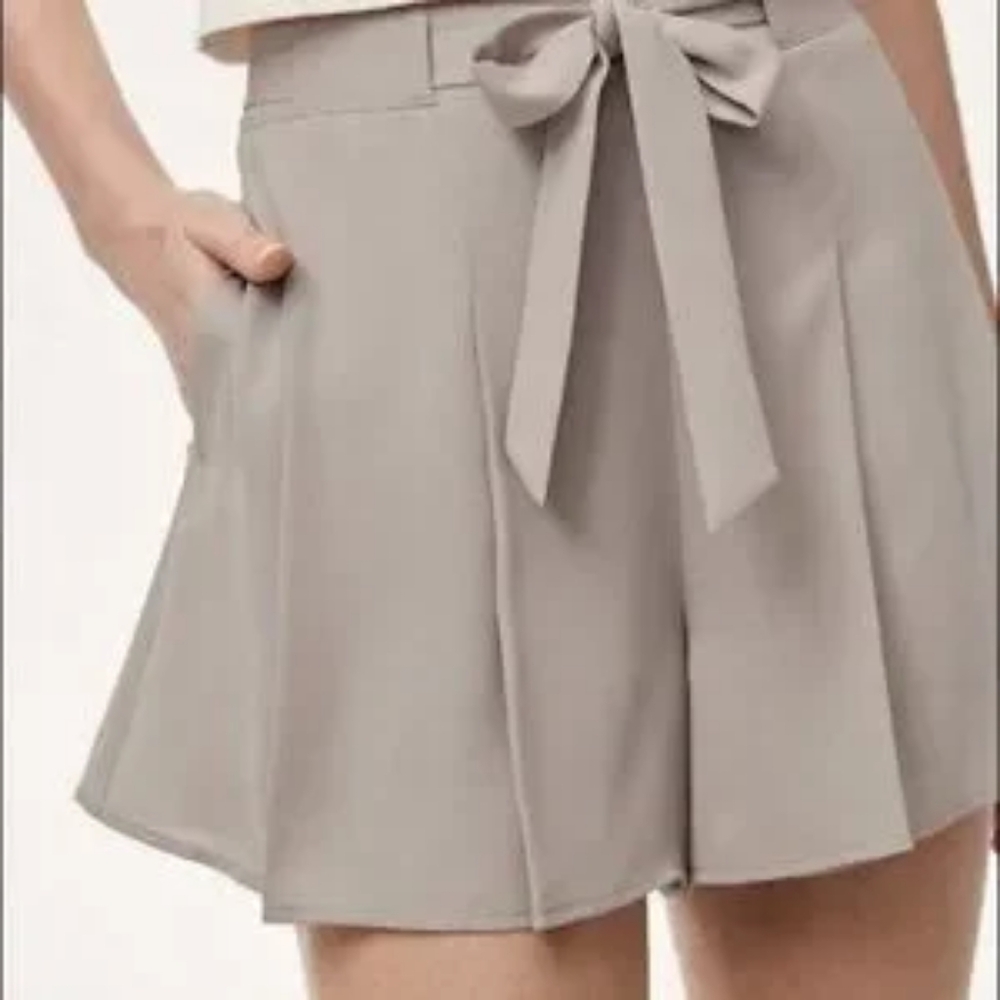 Sunday Best Westley Pleated Shorts — Grey Beige Women's 10
